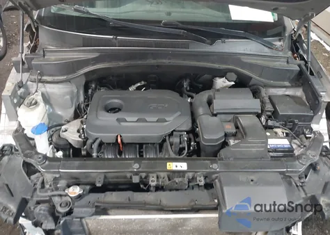 2018 Hyundai Santa Fe Sport 2.4L z USA, uszkodzony, nr VIN 5NMZT3LB8JH081165